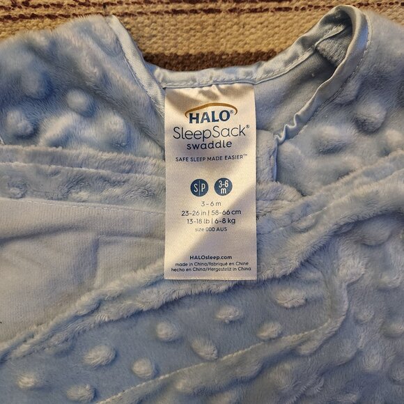 🌻5/$25🌻Super soft swaddle sleep sack - S - Picture 2 of 4